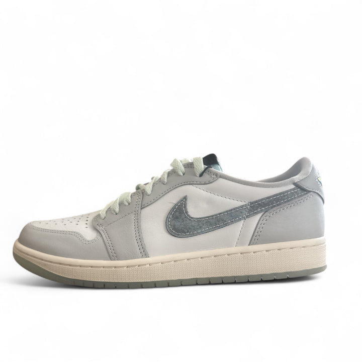 Jordan 1 Retro Low OG Year of the Snake (2025)