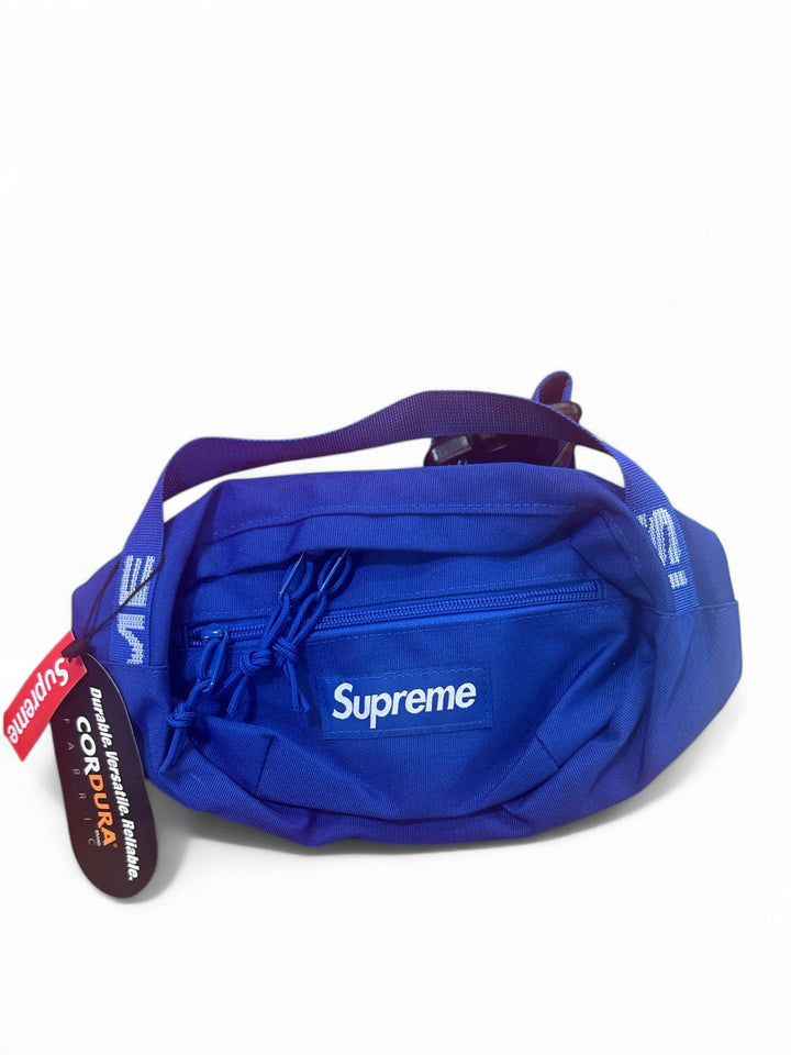 Supreme waist bag SS18 in blue color with logo and adjustable strap.