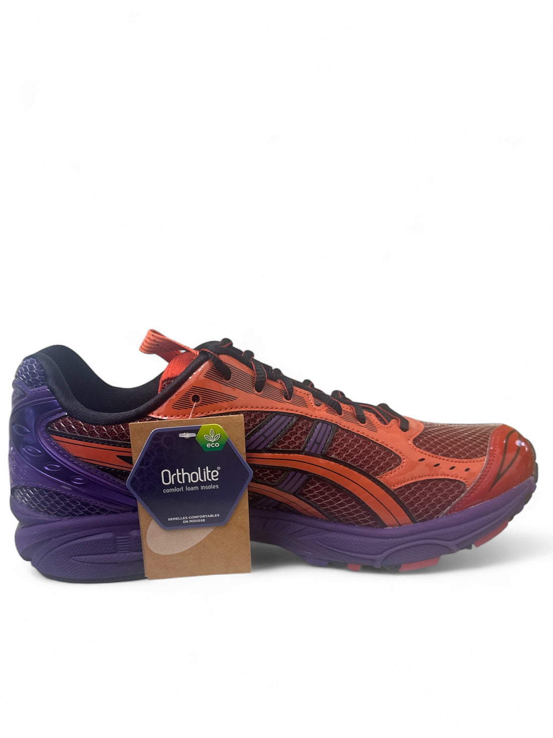 ASICS Gel-Kayano 14 Classic Red running shoes side view showcasing stability and cushioning features.
