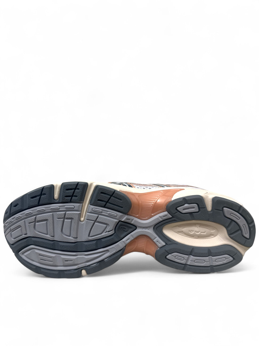 ASICS Gel-1130 White Pure Silver Bronze Mark on toe view from below showcasing the sole design.