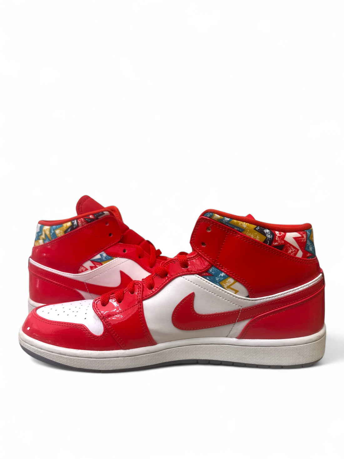 pre-owned Jordan 1 Mid Barcelona in red and white colorway with colorful inner lining.