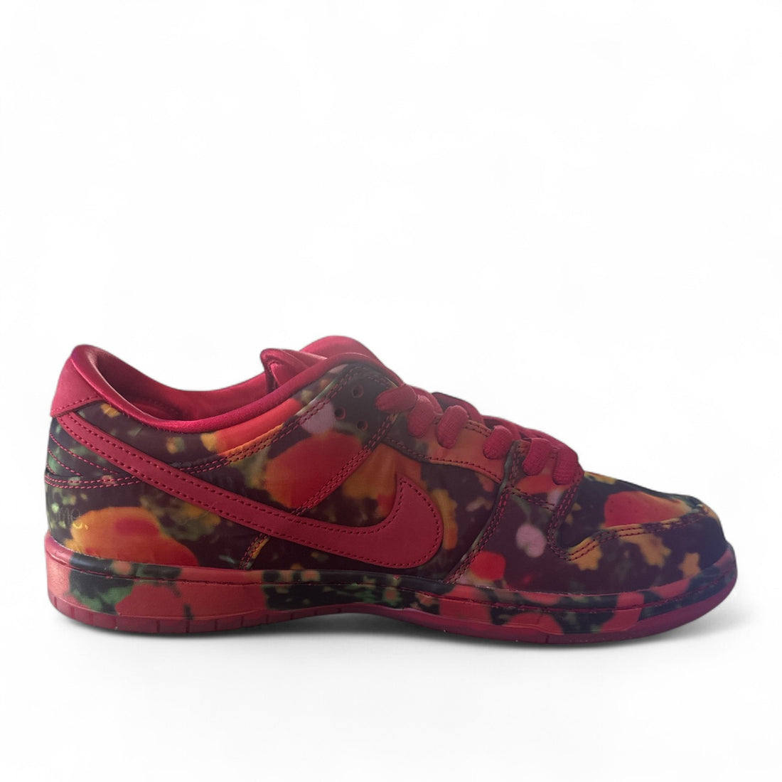 Nike SB Dunk Low The Wizard of Oz Poppy Field
