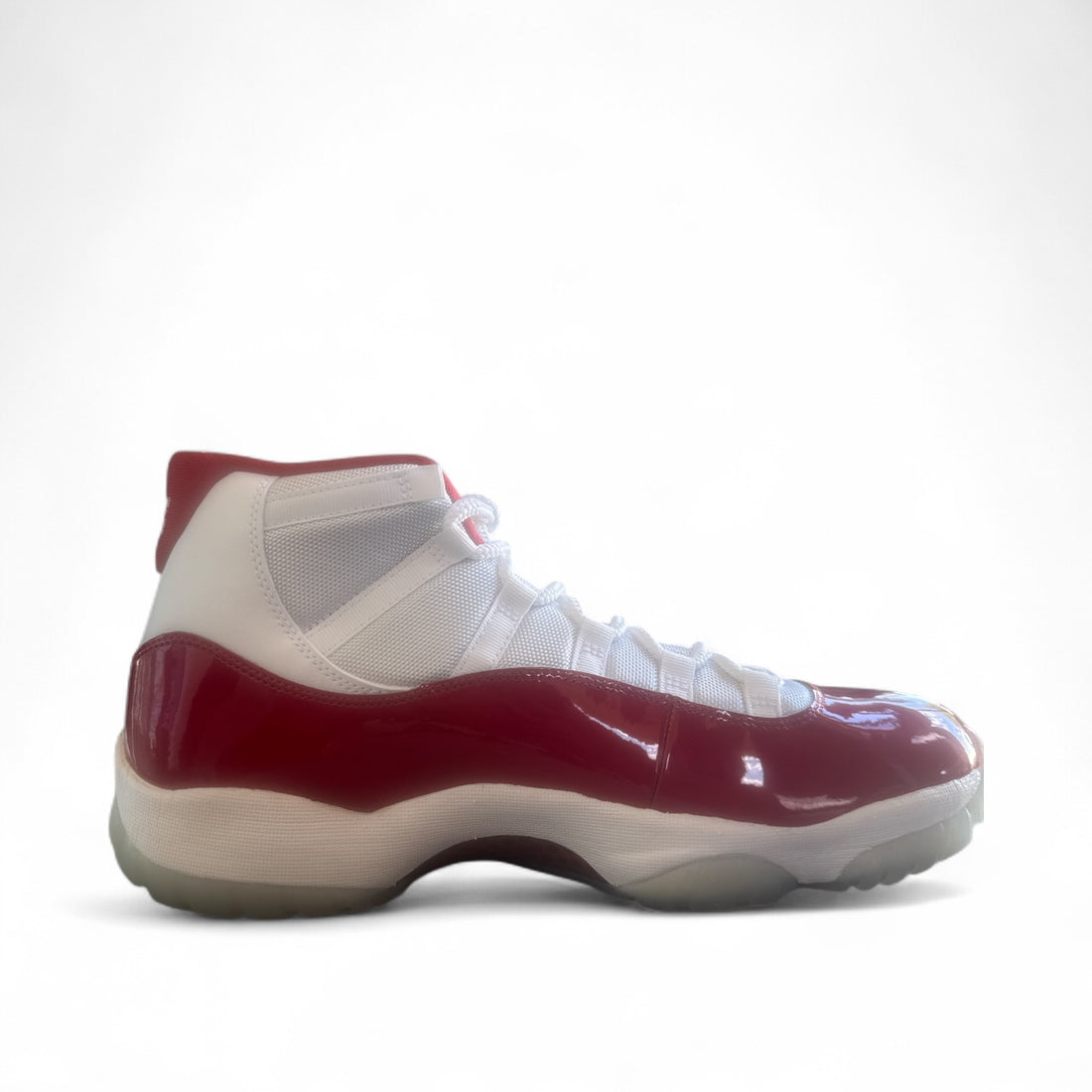 Jordan 11 Retro Cherry (2022)